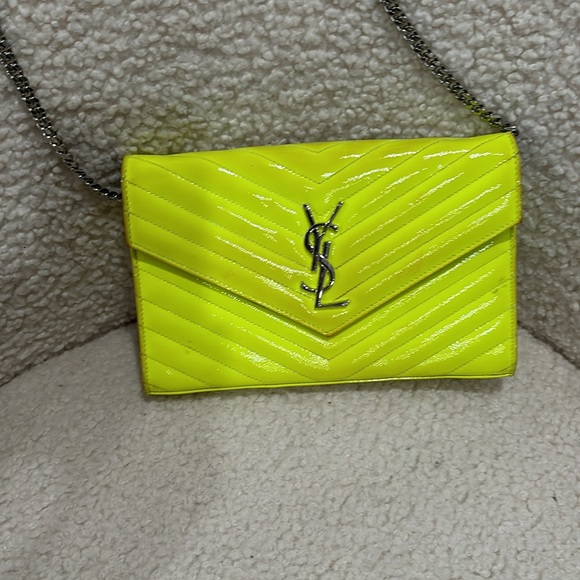 Rare- Ysl Neon Yellow Wallet on Chain - Picture 14 of 15